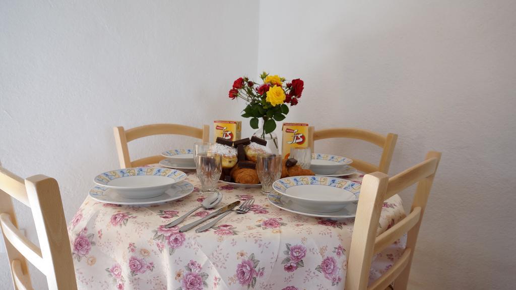 Apartments Red Rose Hoek van Holland Ngoại thất bức ảnh